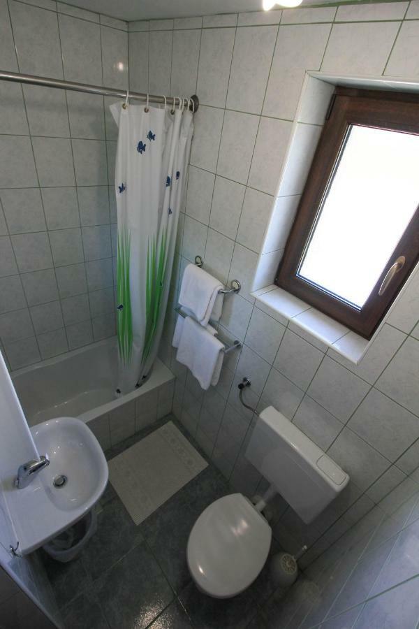 Hotel House Milan Rastovača Esterno foto