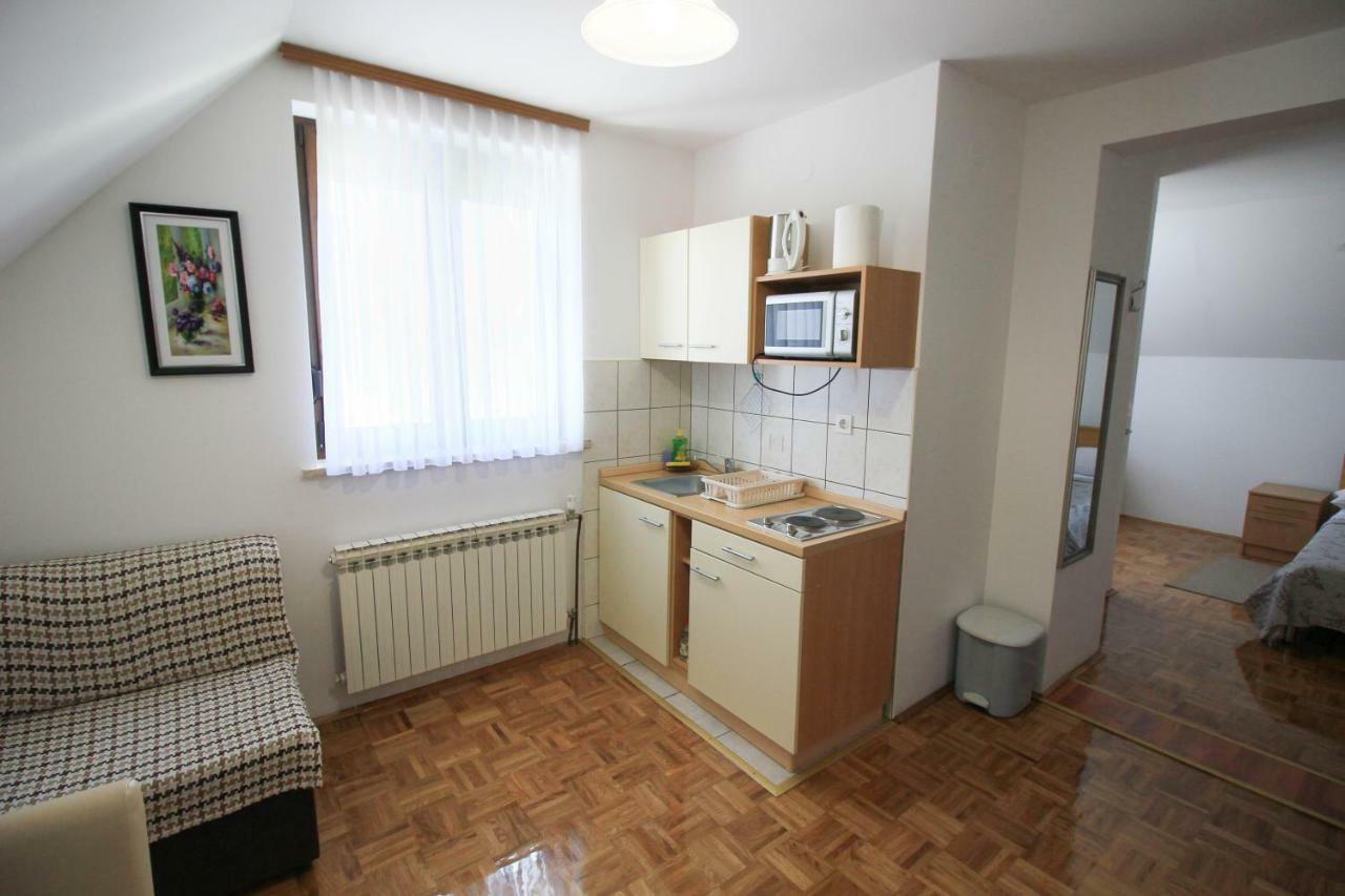 Hotel House Milan Rastovača Esterno foto